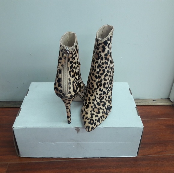 Steve Madden haircalf boots - Picture 3 of 3